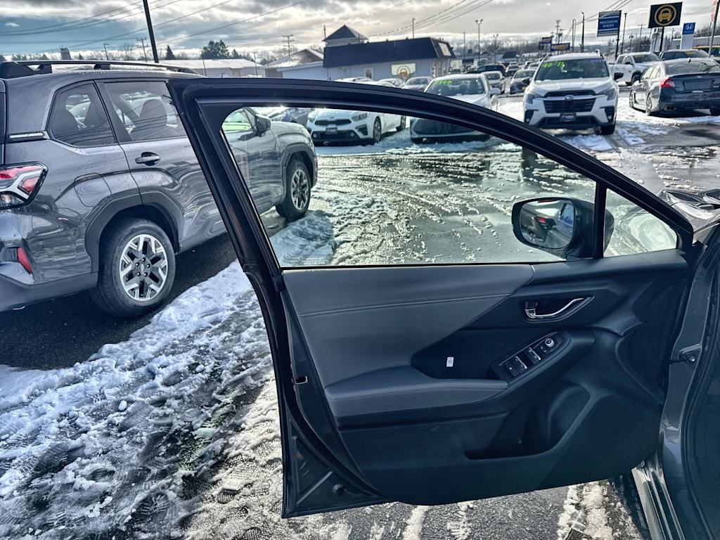 2025 Subaru Crosstrek Limited 23