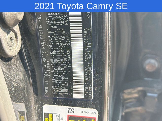 Thumbnail: 2021 Toyota Camry - 16