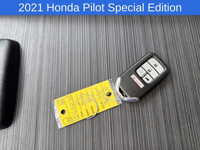 Thumbnail: 2021 Honda Pilot - 17