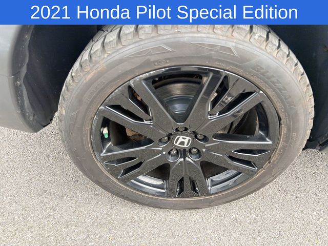Thumbnail: 2021 Honda Pilot - 8