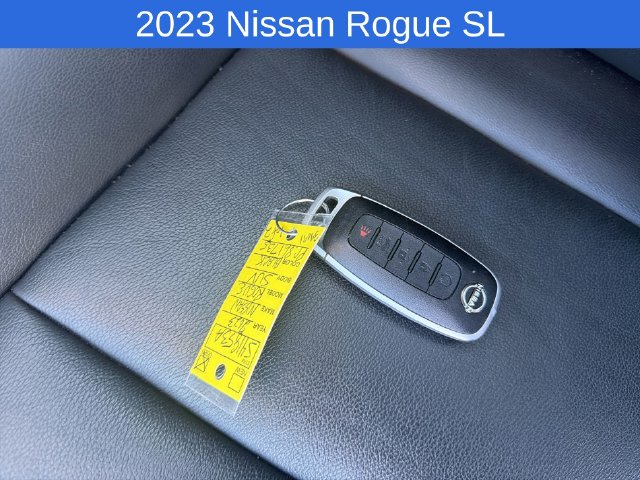 Thumbnail: 2023 Nissan Rogue - 14