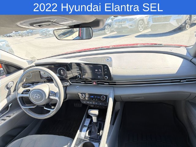 Thumbnail: 2022 Hyundai Elantra - 2