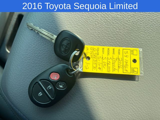 Thumbnail: 2016 Toyota Sequoia - 10