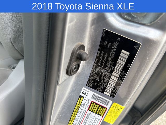 Thumbnail: 2018 Toyota Sienna - 22
