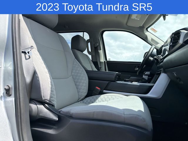 Thumbnail: 2023 Toyota Tundra - 11
