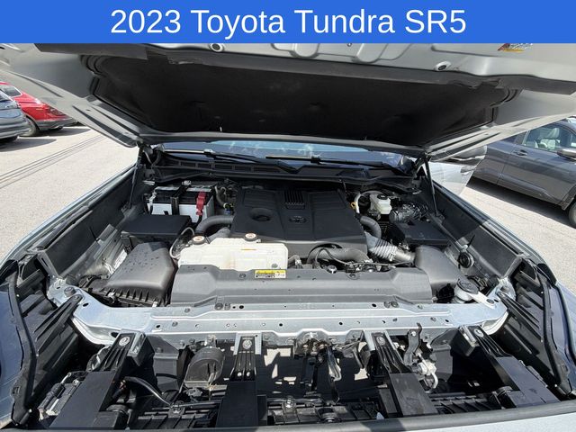 Thumbnail: 2023 Toyota Tundra - 9