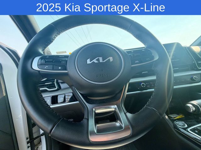 Thumbnail: 2025 Kia Sportage - 9