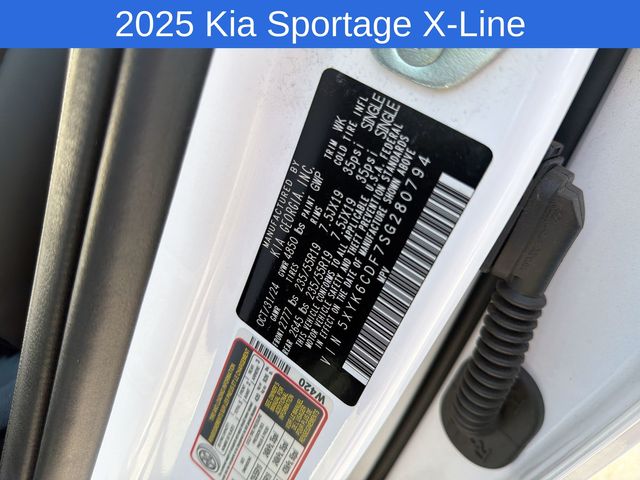 Thumbnail: 2025 Kia Sportage - 25