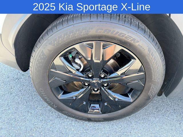 Thumbnail: 2025 Kia Sportage - 8