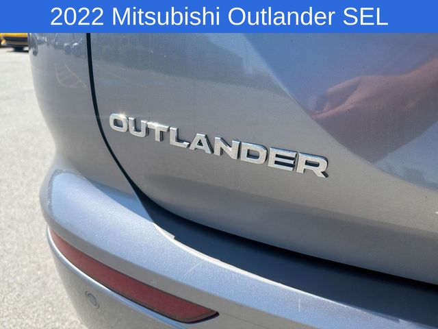 Thumbnail: 2022 Mitsubishi Outlander - 7