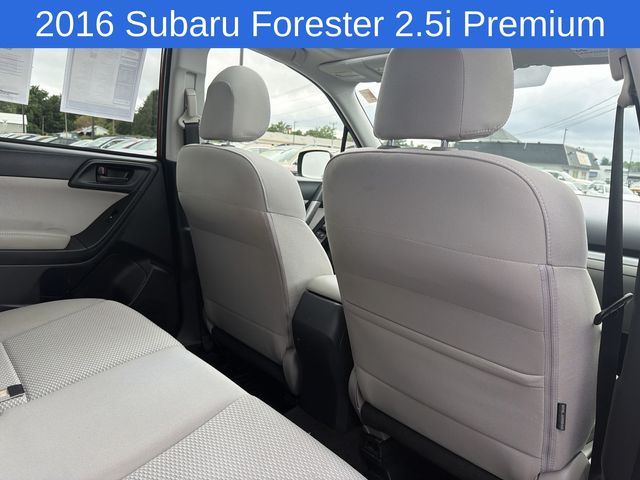 Thumbnail: 2016 Subaru Forester - 12