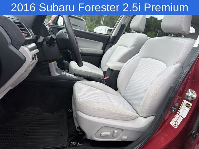 Thumbnail: 2016 Subaru Forester - 10
