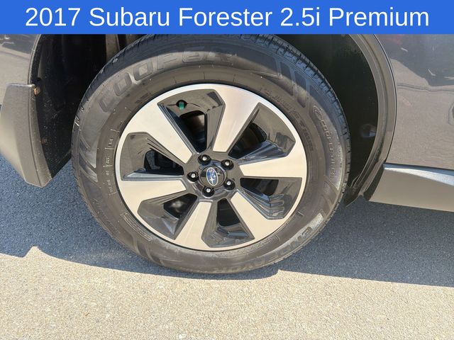 Thumbnail: 2017 Subaru Forester - 8