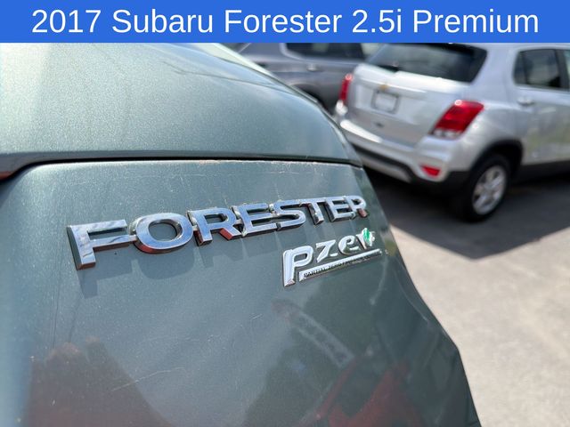 Thumbnail: 2017 Subaru Forester - 7