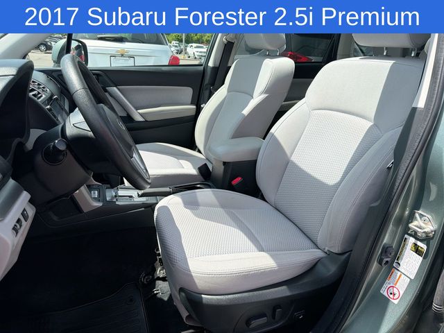 Thumbnail: 2017 Subaru Forester - 11