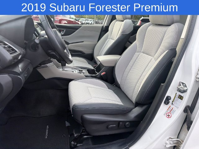 Thumbnail: 2019 Subaru Forester - 10