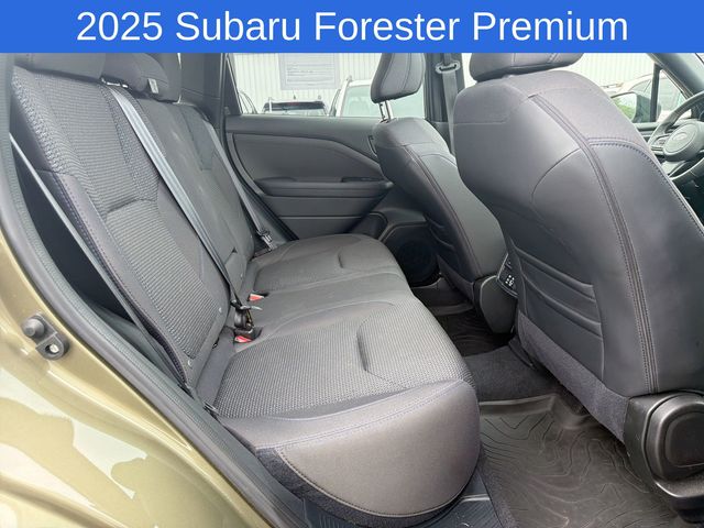 Thumbnail: 2025 Subaru Forester - 12