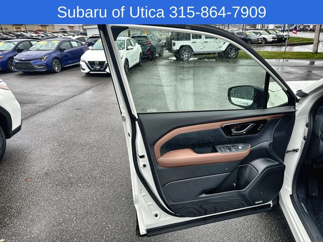 2025 Subaru Forester Touring 21