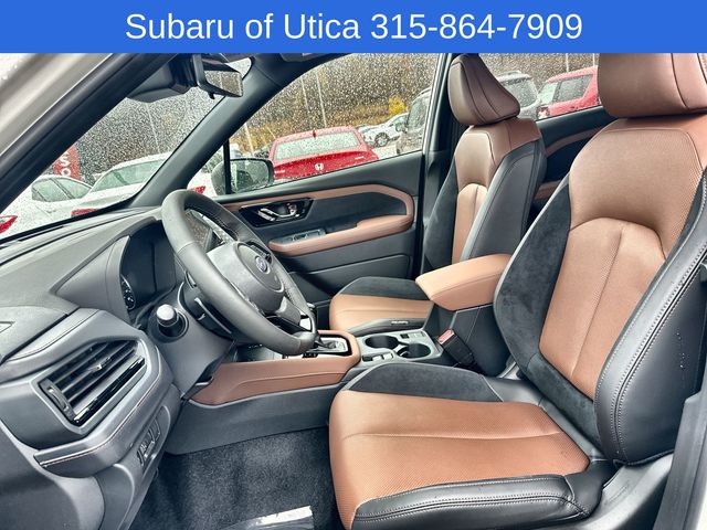 2025 Subaru Forester Touring 10