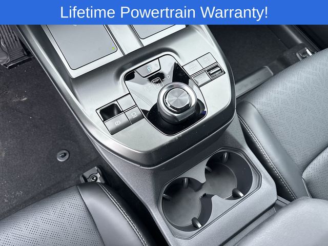 Thumbnail: 2026 Subaru Solterra - 25