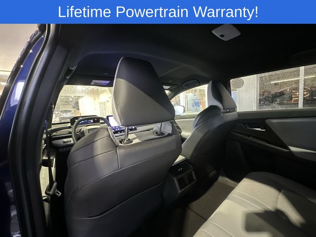 Thumbnail: 2026 Subaru Solterra - 12