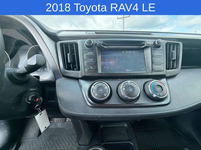 Thumbnail: 2018 Toyota RAV4 - 19