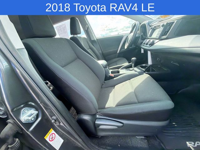 Thumbnail: 2018 Toyota RAV4 - 11