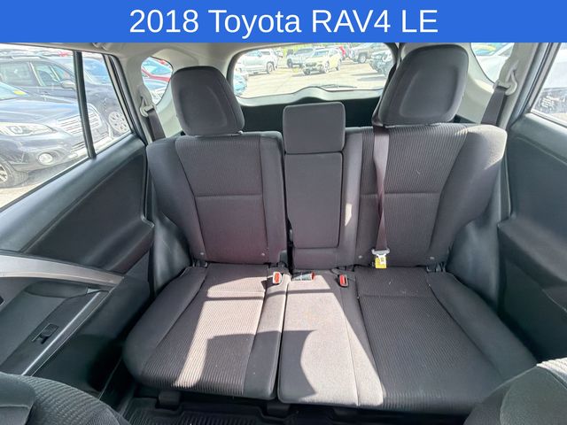 Thumbnail: 2018 Toyota RAV4 - 12