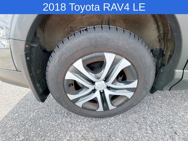 Thumbnail: 2018 Toyota RAV4 - 8