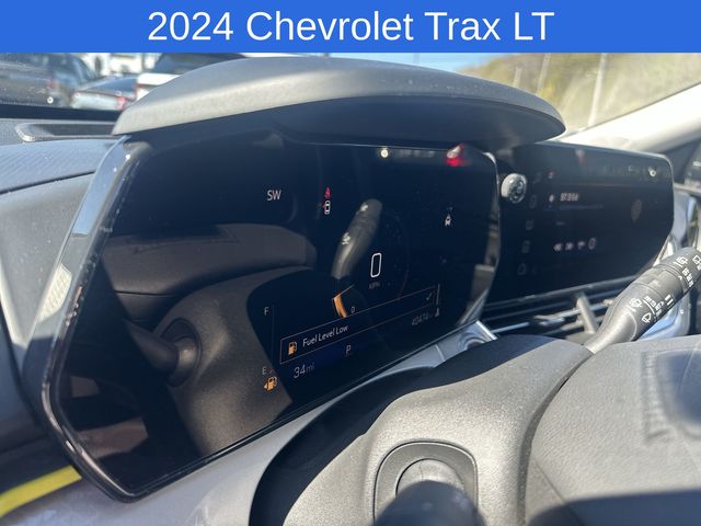 Thumbnail: 2024 Chevrolet Trax - 27