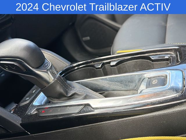 Thumbnail: 2024 Chevrolet TrailBlazer - 19