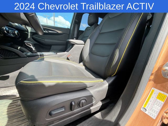 Thumbnail: 2024 Chevrolet TrailBlazer - 10