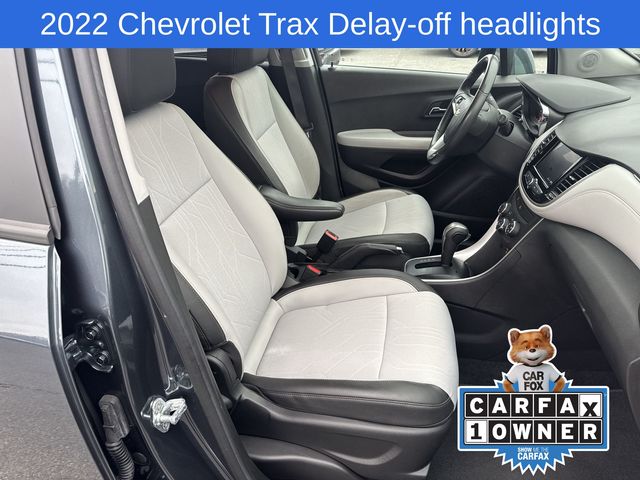 Thumbnail: 2022 Chevrolet Trax - 10