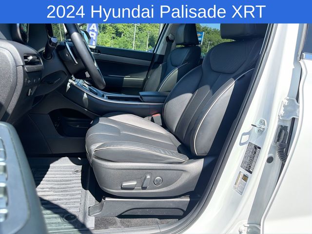 Thumbnail: 2024 Hyundai Palisade - 12
