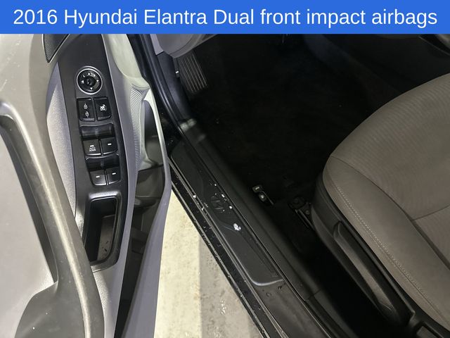 Thumbnail: 2016 Hyundai Elantra - 13