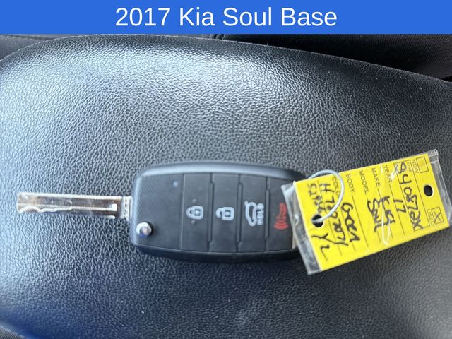 Thumbnail: 2017 Kia Soul - 13