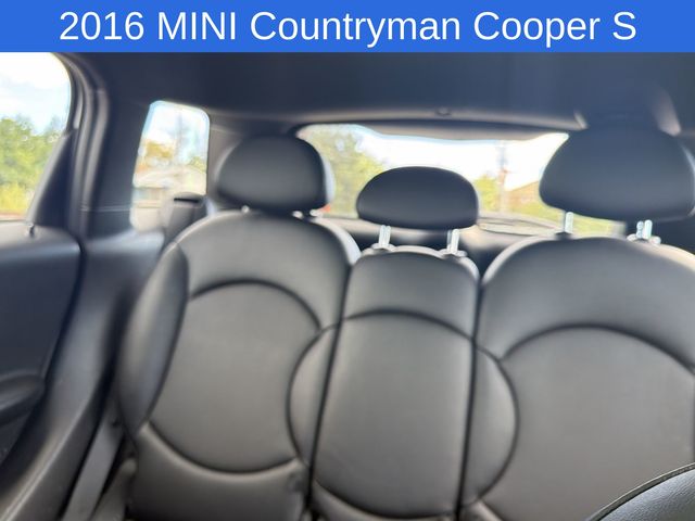 Thumbnail: 2016 MINI Cooper Countryman - 16