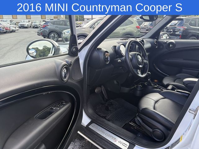 Thumbnail: 2016 MINI Cooper Countryman - 2