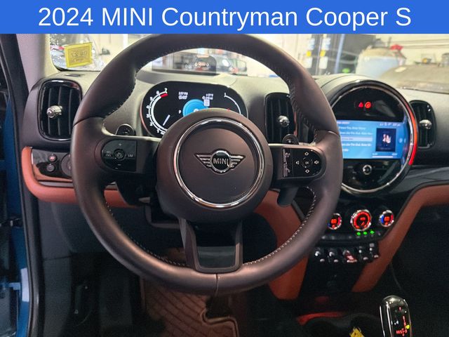 Thumbnail: 2024 MINI Cooper Countryman - 10
