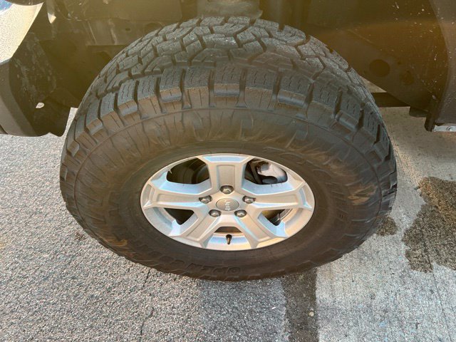 Thumbnail: 2021 Jeep Wrangler - 8