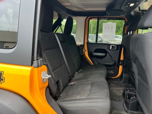 Thumbnail: 2018 Jeep Wrangler - 22