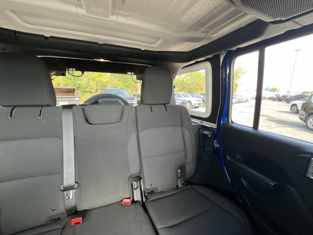 Thumbnail: 2018 Jeep Wrangler - 28