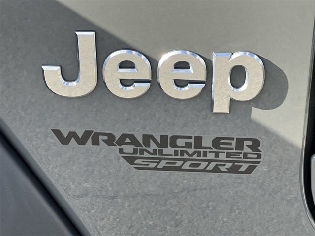 Thumbnail: 2020 Jeep Wrangler - 7