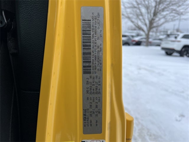 Thumbnail: 2019 Jeep Wrangler - 18