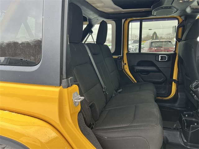 Thumbnail: 2019 Jeep Wrangler - 24