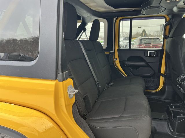 Thumbnail: 2019 Jeep Wrangler - 25