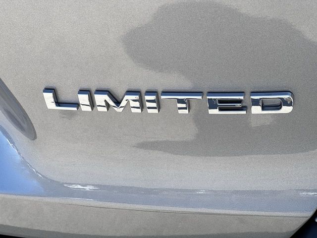 Thumbnail: 2019 Jeep Cherokee - 7