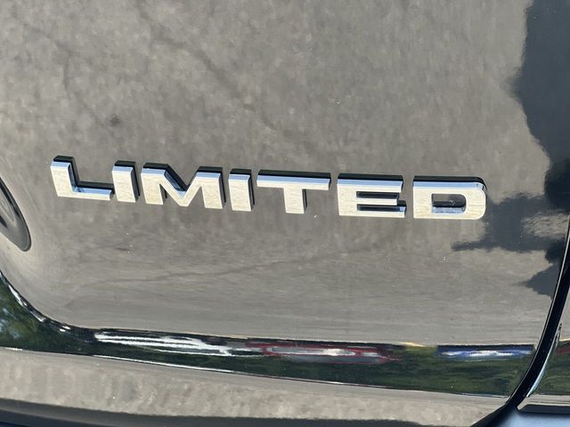 Thumbnail: 2019 Jeep Cherokee - 7