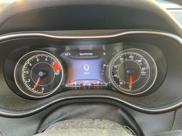Thumbnail: 2019 Jeep Cherokee - 16