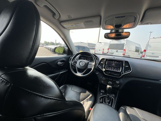 Thumbnail: 2019 Jeep Cherokee - 10